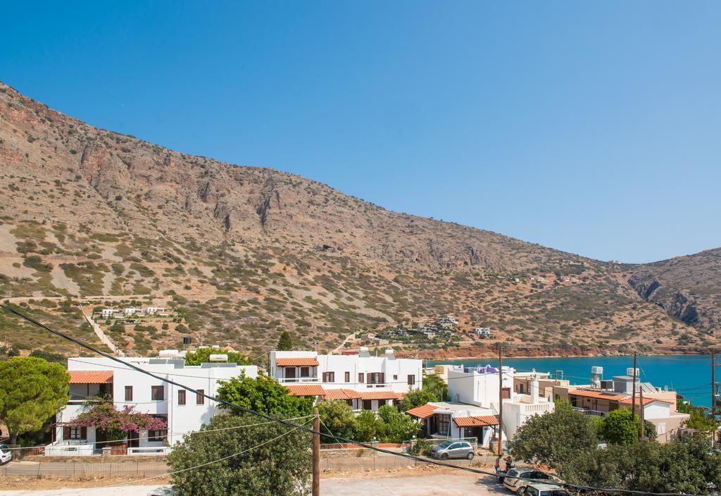 Stella Mare Apartments Элунда Экстерьер фото
